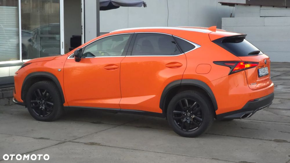 Lexus NX 300 F Sport AWD - 17