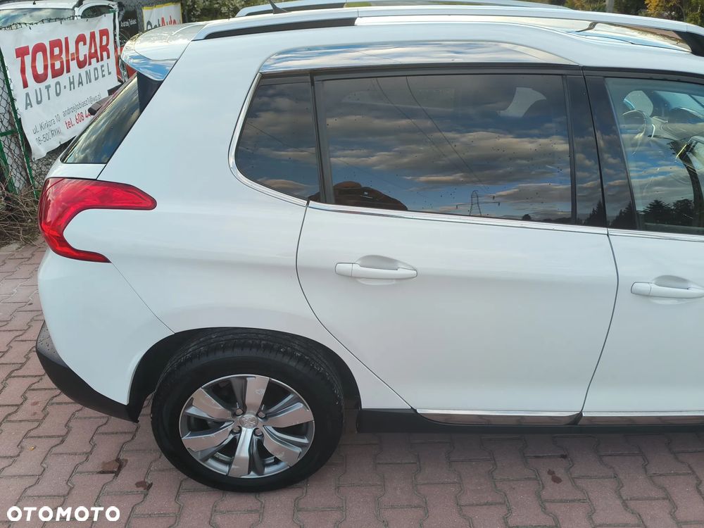 Peugeot 2008 PureTech 82 Allure - 30