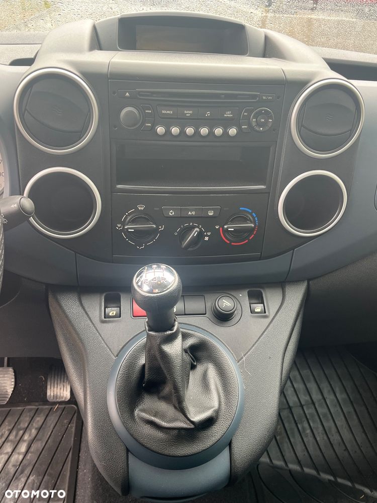 Peugeot Partner - 11