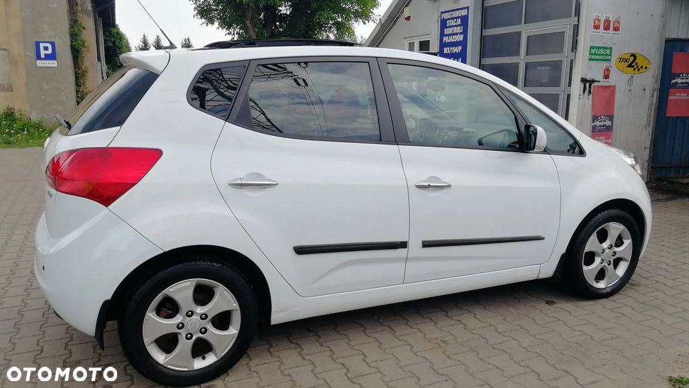 Kia Venga 1.6 CRDi XL - 8