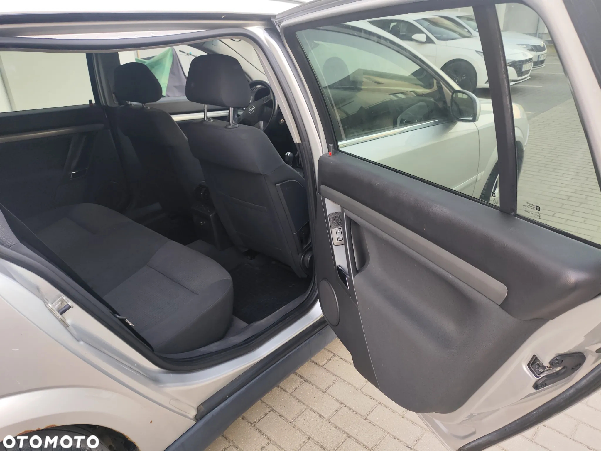 Opel Vectra 1.8 - 32