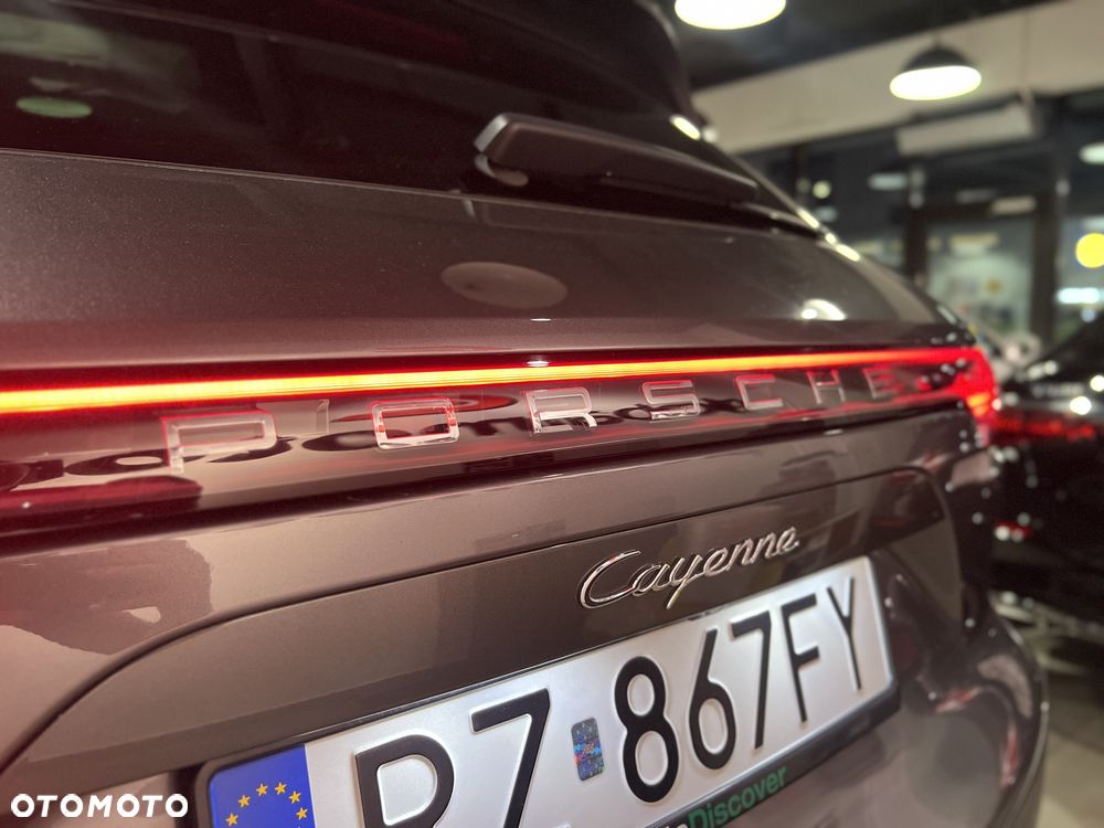 Porsche Cayenne Platinum Edition - 20