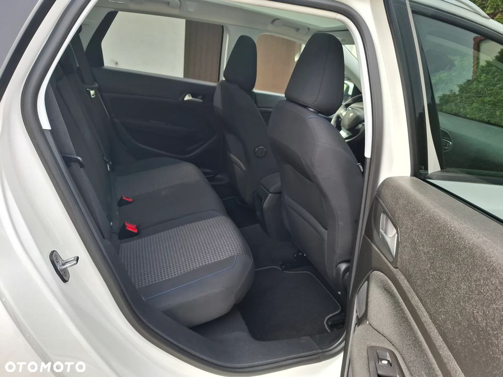 Peugeot 308 - 21