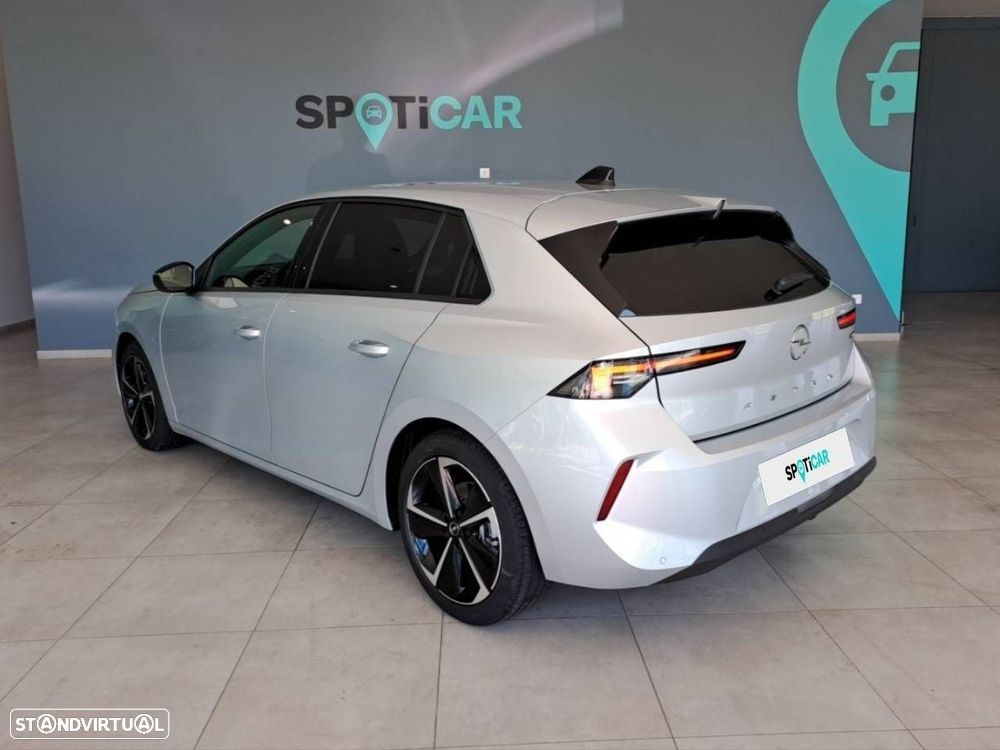 Opel Astra 1.2 T Hybrid Edition eDCT - 5
