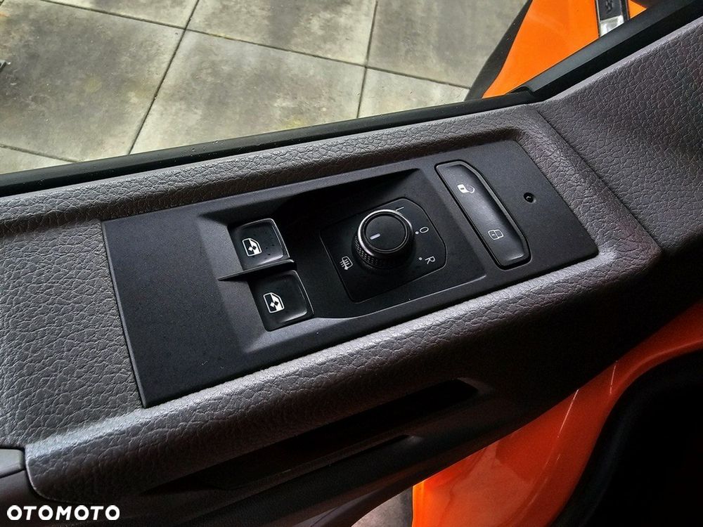 Volkswagen Transporter - 14