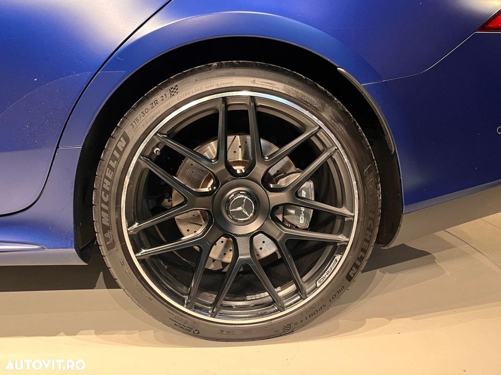 Mercedes-Benz AMG GT - 15