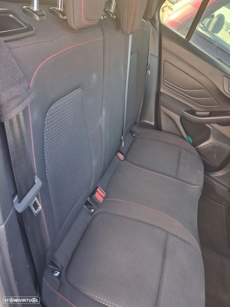 Ford Focus SW 1.0 EcoBoost MHEV ST-Line - 12