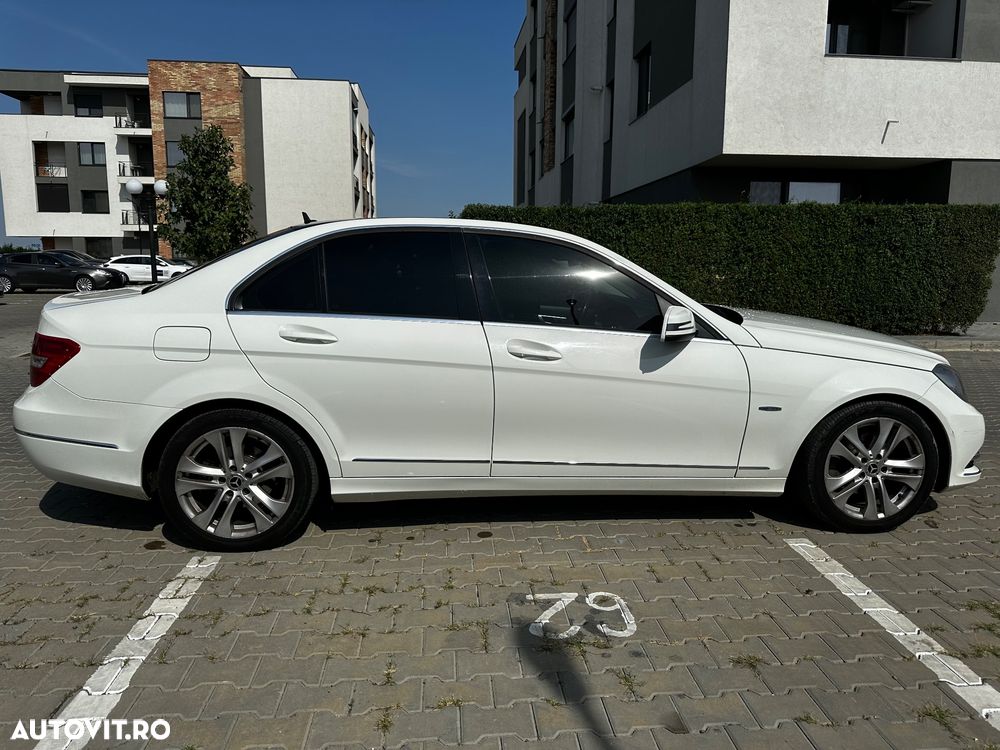 Mercedes-Benz C 200 CDI BlueEFFICIENCY - 11