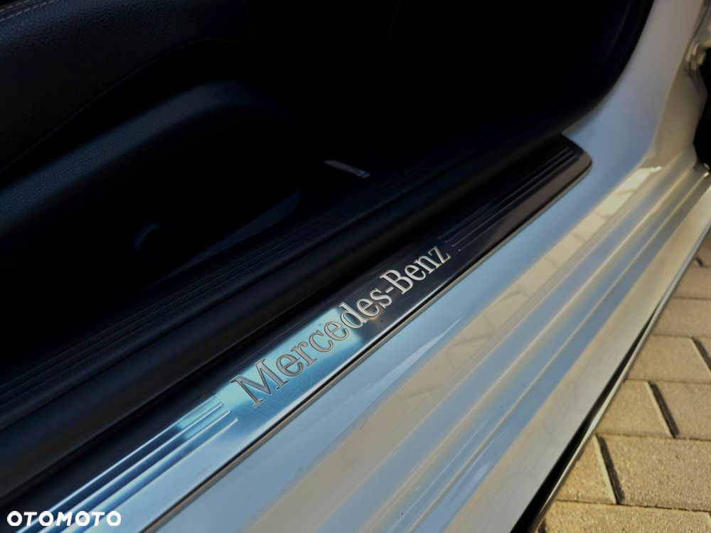 Mercedes-Benz Klasa E 220 d 4-Matic AMG - 18