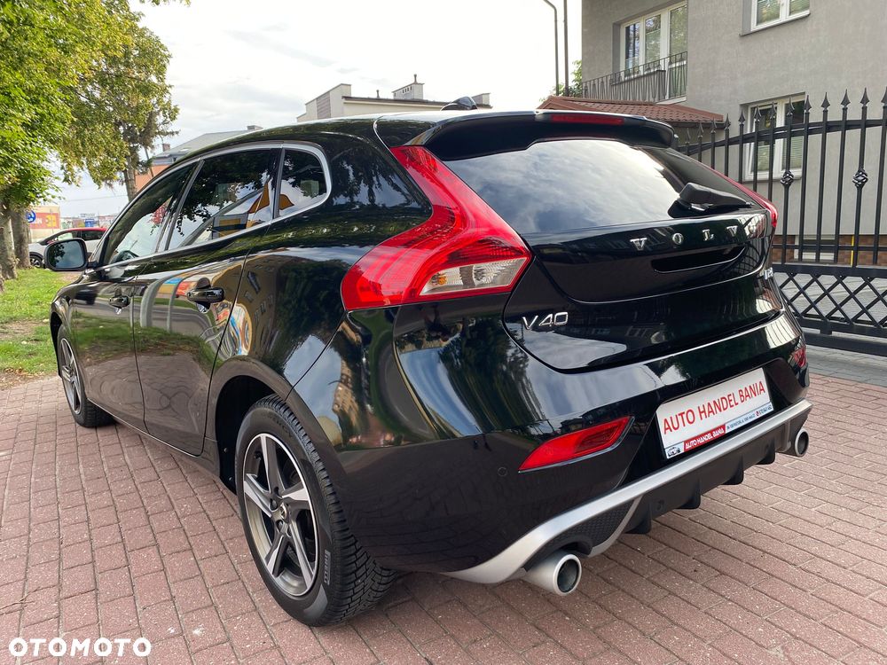 Volvo V40 D3 Geartronic RDesign - 26