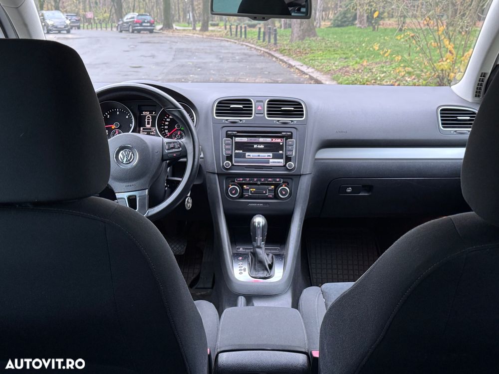 VOLKSWAGEN Golf 2012 — imagine 9