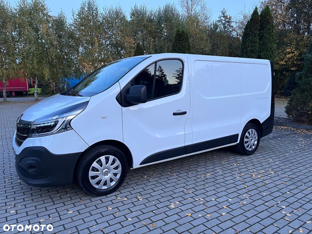 Renault Trafic - 25