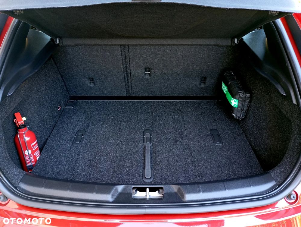 Volvo V40 D2 Geartronic - 31