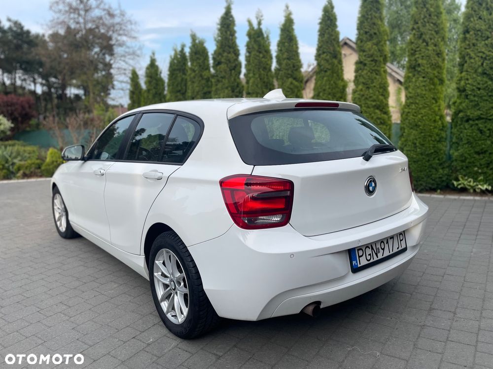BMW Seria 1 114i - 10