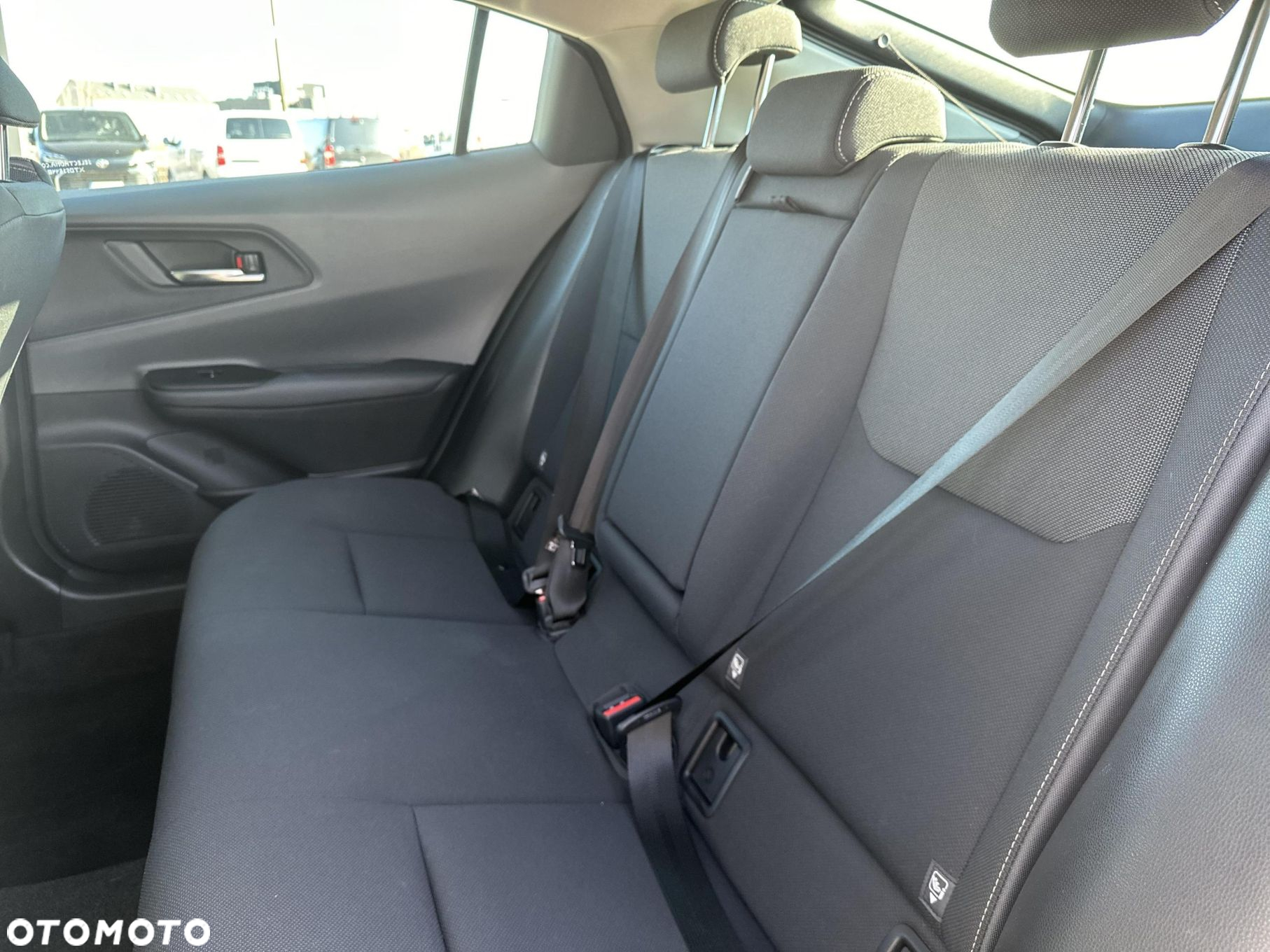 Toyota Prius - 15