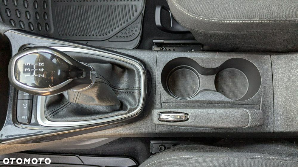 Opel Crossland X - 29