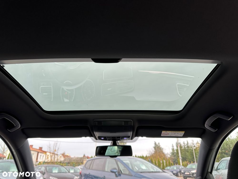 Volkswagen Golf - 11