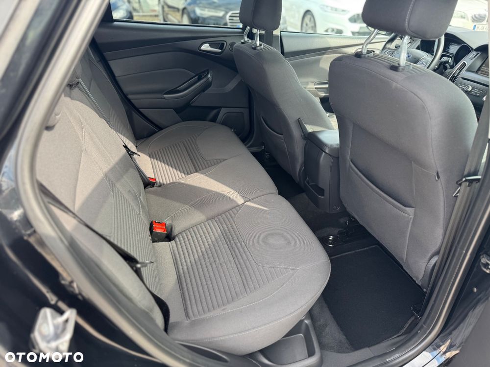 Ford Focus 1.0 EcoBoost ST-Line Black ASS - 19