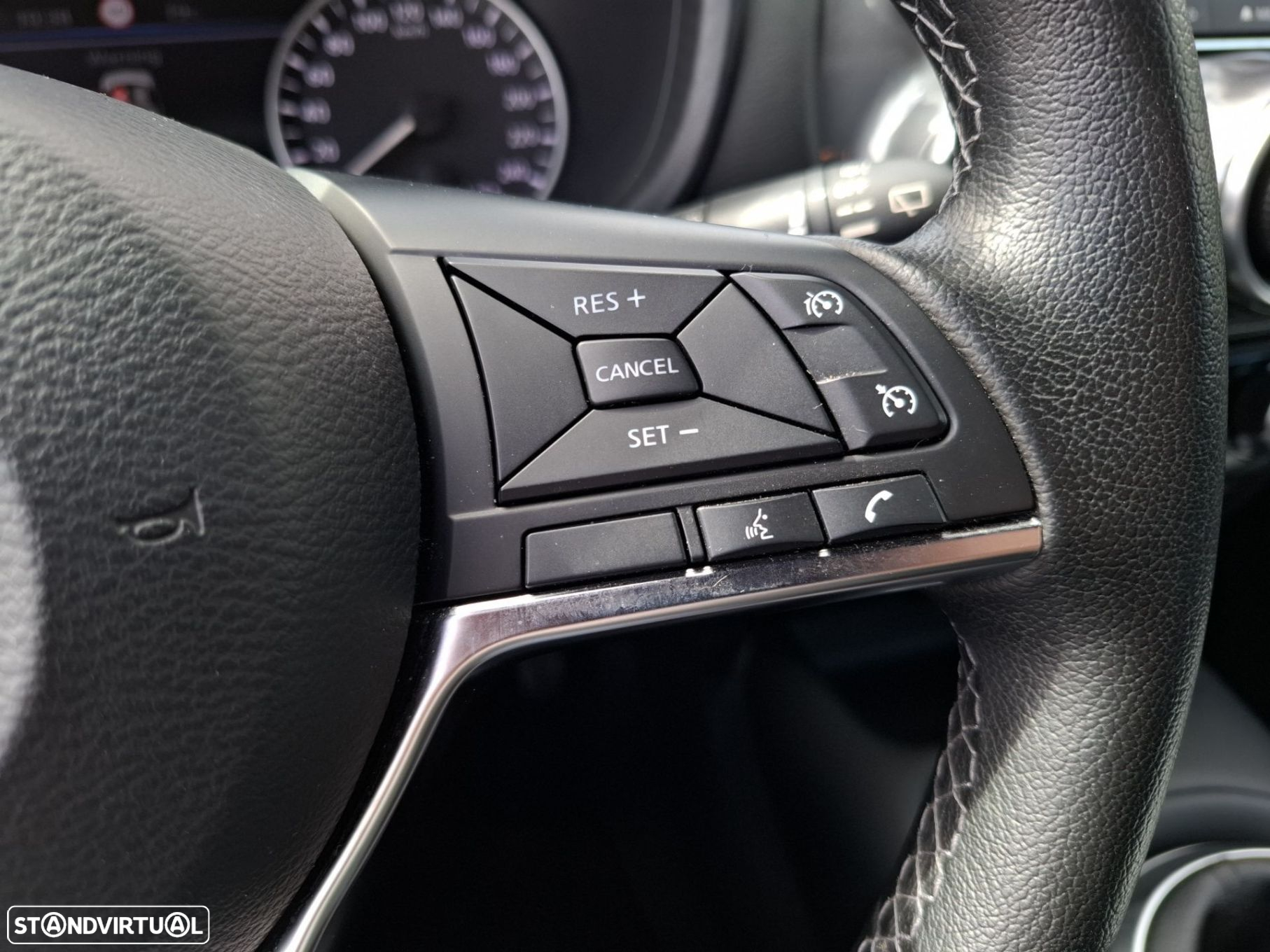 Nissan Juke 1.0 DIG-T N-Connecta NAV.+TwoTone NC - 17