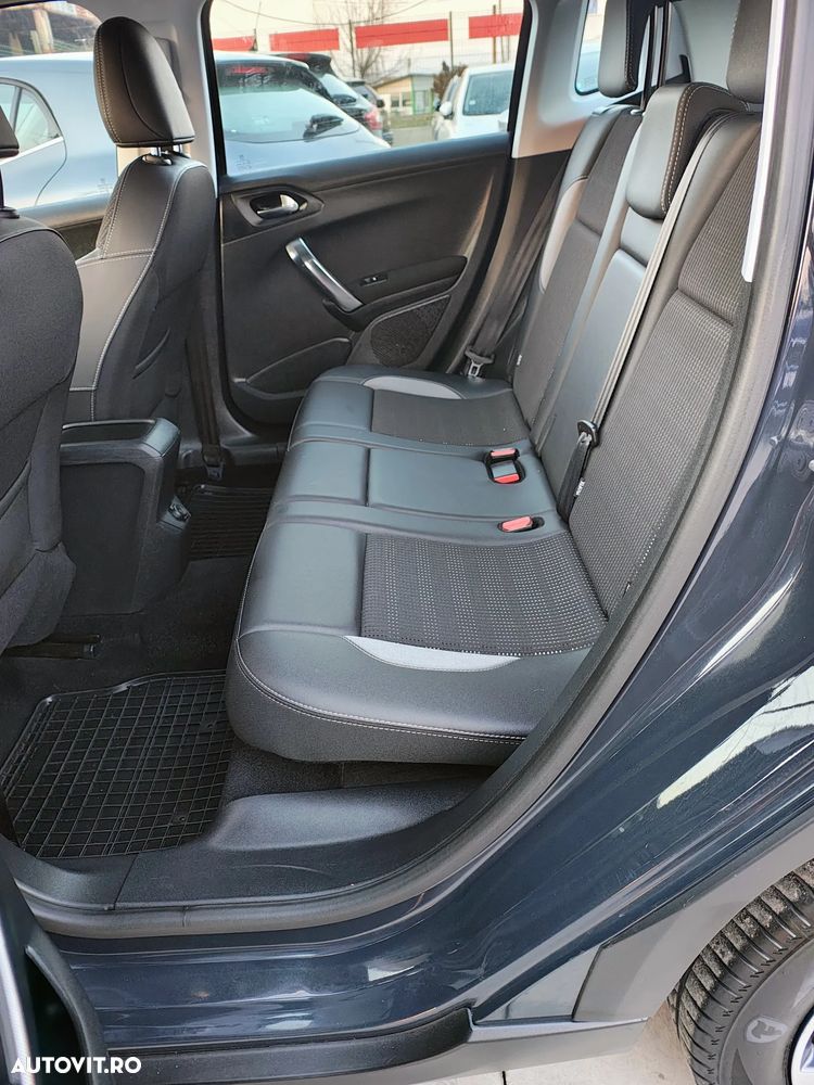 Peugeot 2008 PureTech 110 Stop&Start Allure - 25