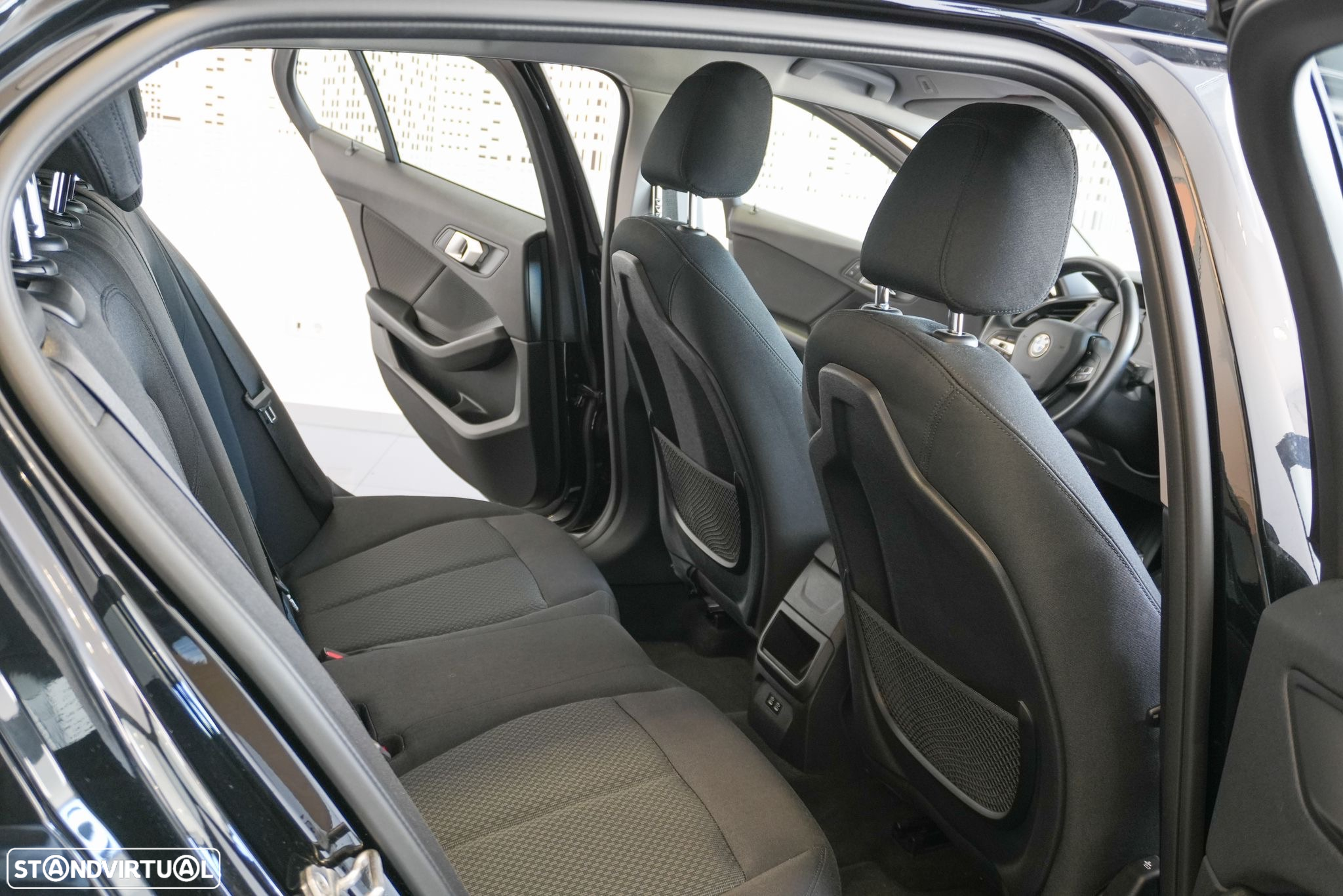 BMW 116 d Corporate Edition Auto - 16