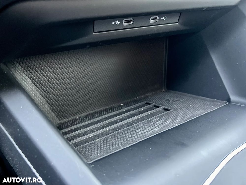 Volkswagen Golf - 21