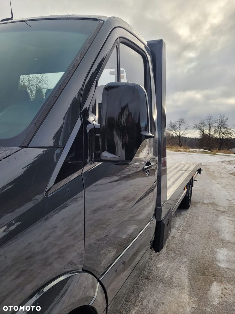 Mercedes-Benz Sprinter - 12