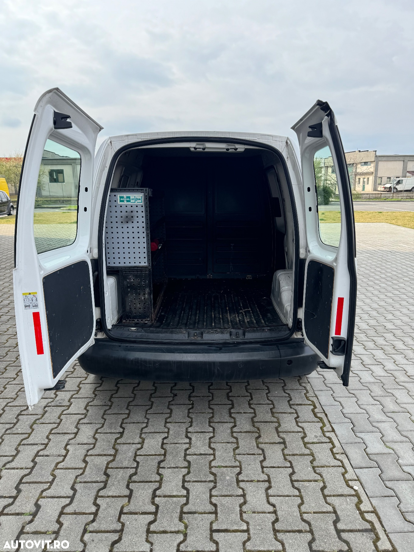 Volkswagen Caddy - 18