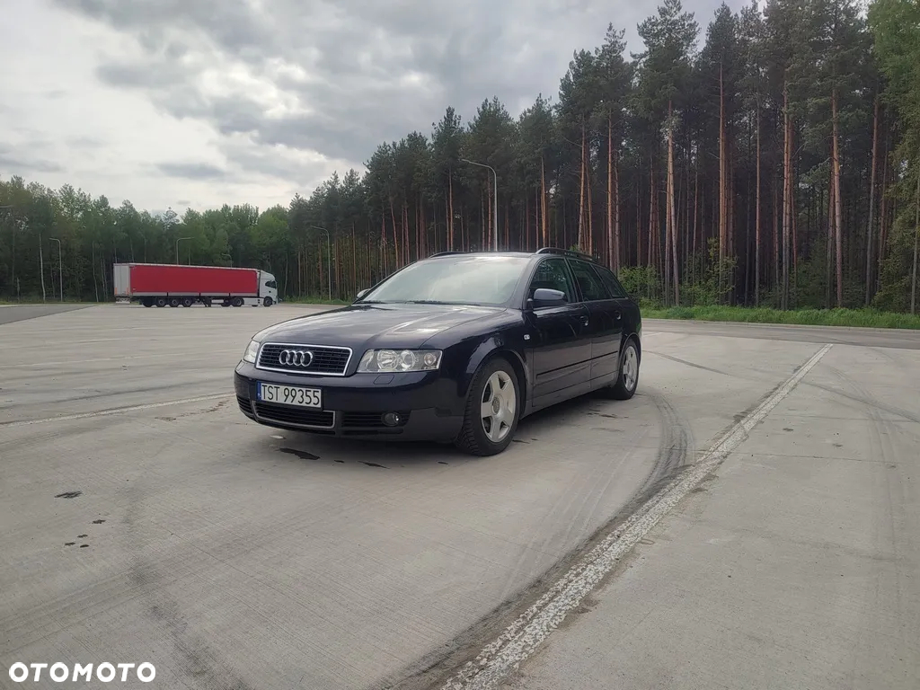 Audi A4 Avant 1.8T Quattro - 4