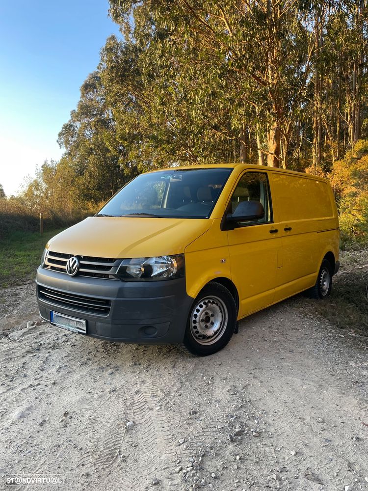 VW T5 Transporter 2.0 TDI - Original German Post Fleet - 1