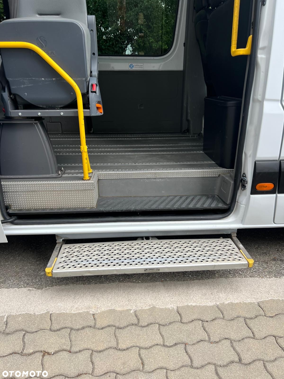 Mercedes-Benz Sprinter - 3