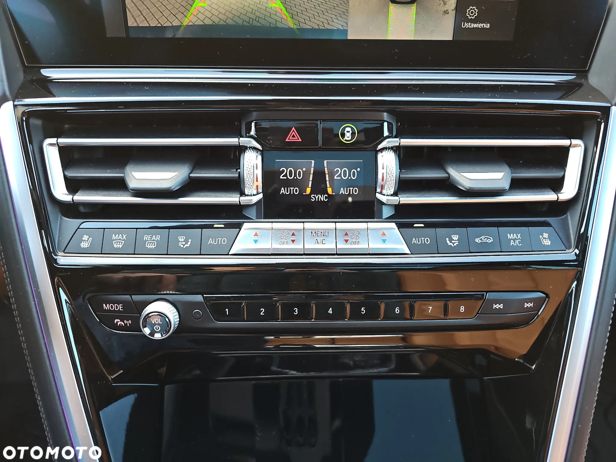 BMW Seria 8 M850i xDrive - 24