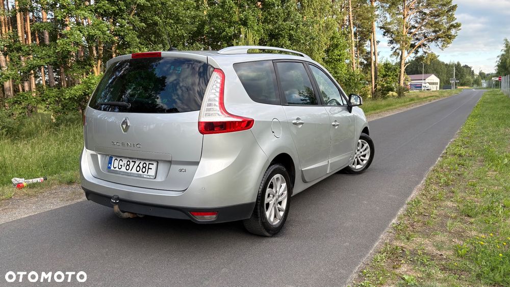 Renault Scenic Energy dCi 130 S&S Bose Edition - 4