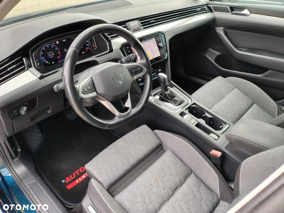 Volkswagen Passat - 18