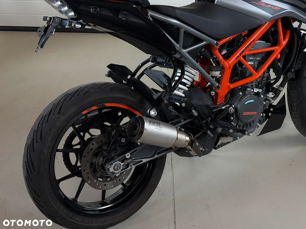 KTM Duke 125 - 8