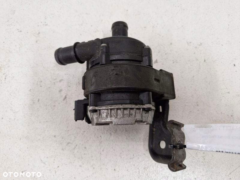 RENAULT TRAFIC III 3 2.0 DCI DODATKOWA POMPA WODY 210100113R - 1