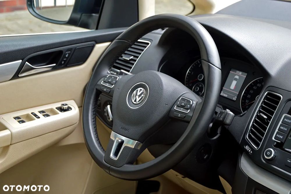Volkswagen Sharan 2.0 TDI Highline - 12
