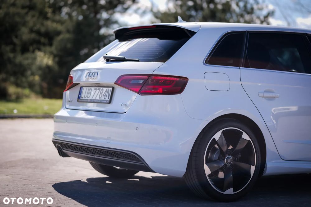 Audi A3 Sportback 1.4 TFSI S line Sportpaket - 14