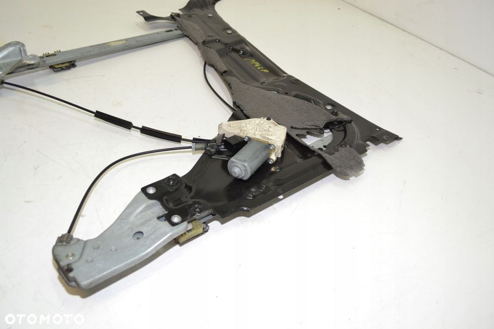 MECHANIZM PODNOSZENIA SZYBY LEWY MB ACTROS MP4 MP5 9607201146 - 2