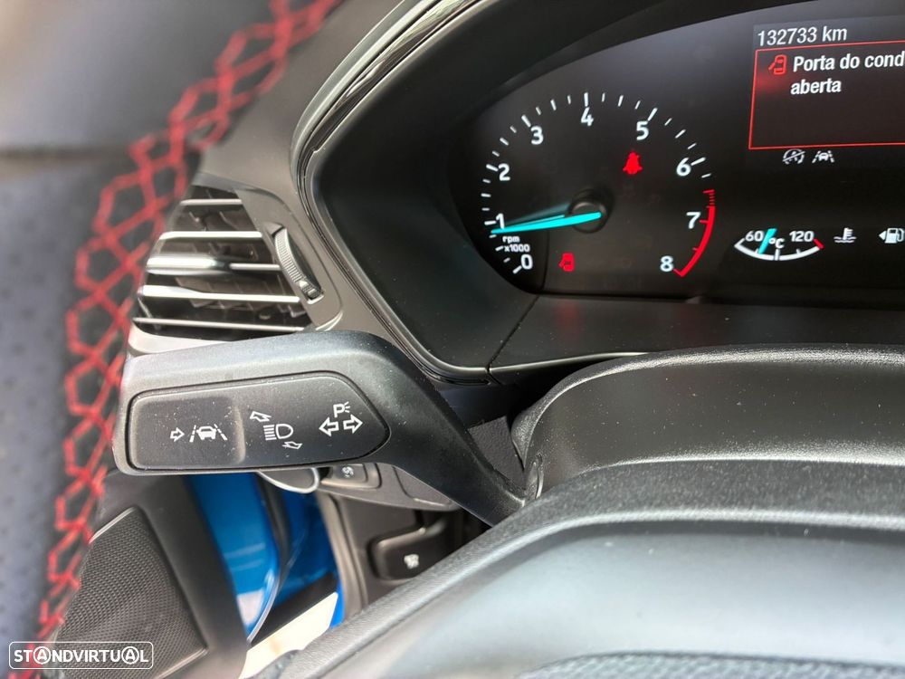 Ford Focus - 10