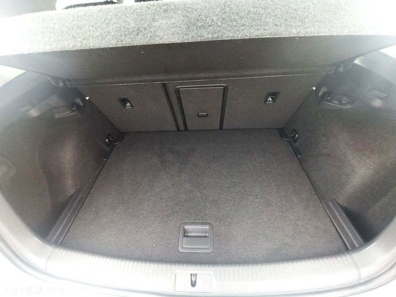Volkswagen Golf 1.0 TSI OPF Comfortline - 7