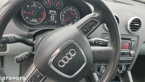 Audi A3 Sportback 2.0 TDI Attraction - 10