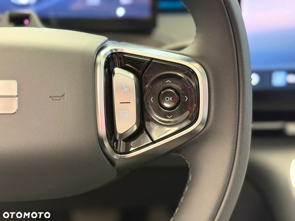 Geely Starray EM-i 1.5 PHEV Max - 14