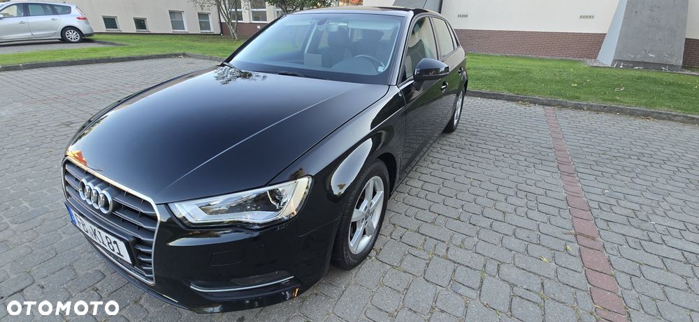 Audi A3 2.0 TDI (clean diesel) S tronic Attraction - 1