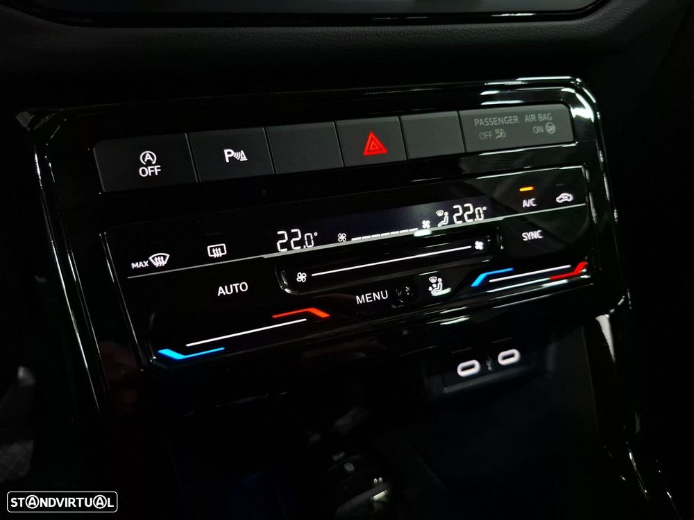 VW T-Cross 1.0 TSI Urban - 18