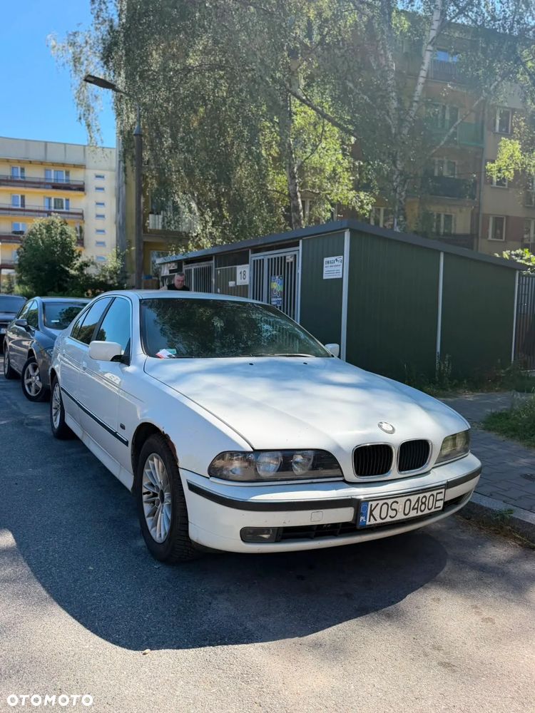 BMW Seria 5 - 1