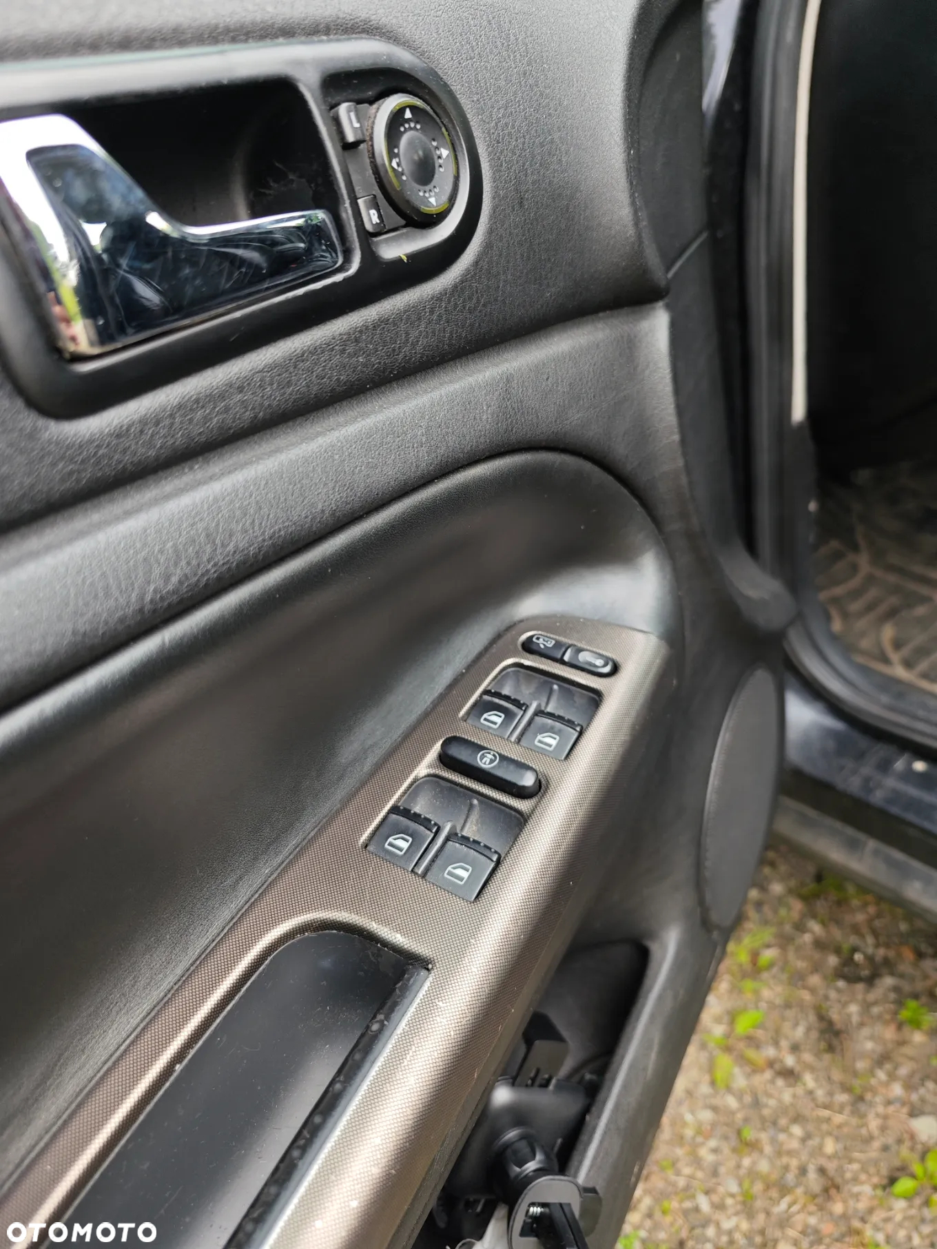 Volkswagen Passat - 2