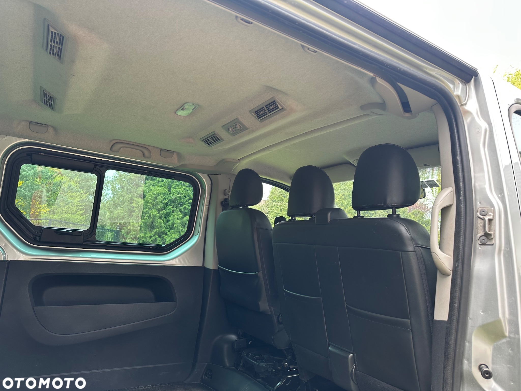 Opel Vivaro - 19