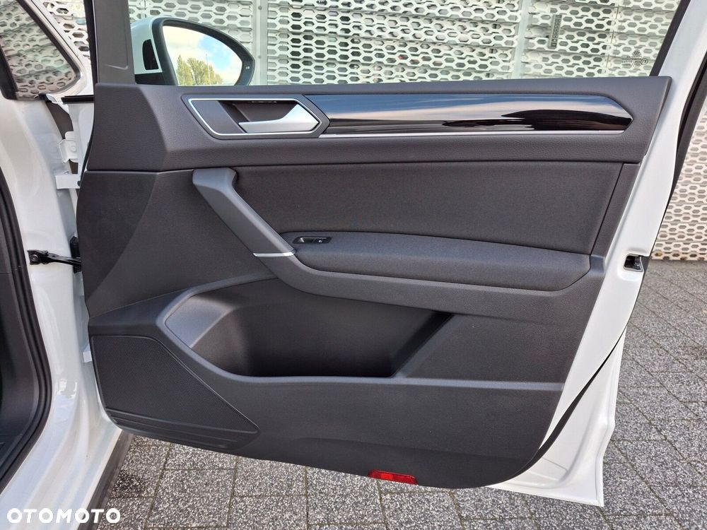 Volkswagen Touran 2.0 TDI BMT Highline DSG - 16