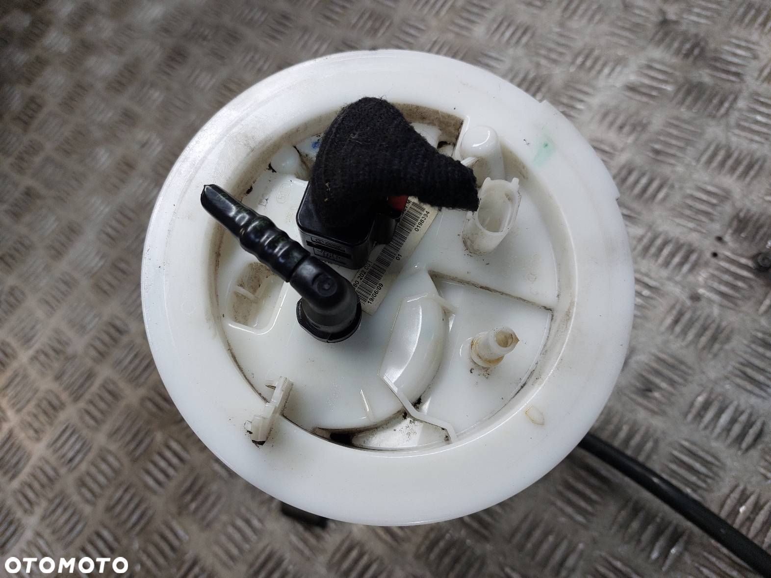 POMPKA PALIWA + PŁYWAK AUDI A5 8T 2.0 TFSI 8K0919051M - 4